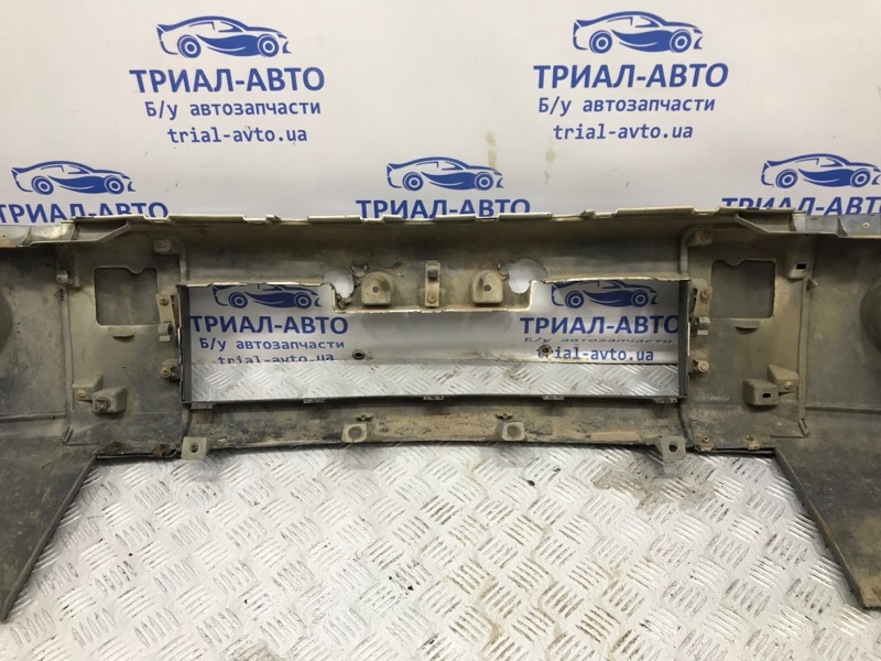 Бампер передний Pajero Wagon 2006-2022 4 3.2 Дизель 4M41