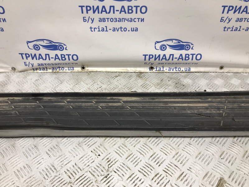 Подножка левая Mitsubishi Pajero Wagon 4 3.2 Дизель 4M41