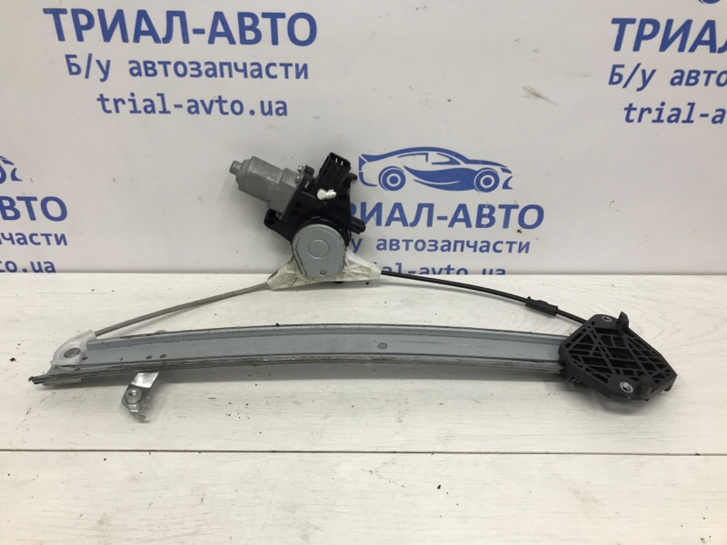 Стеклоподъемник задний правый Outback 2009-2014 BR 2.5 бензин Ej253