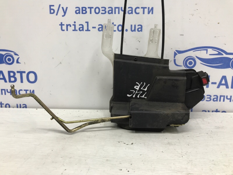 Замок двери передний правый Tucson 2004-2010 JM 2.0 diesel D4EA