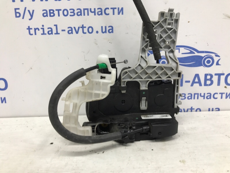 Замок двери передний правый Sportage 2010-2016 SL 1.7 diesel D4FD