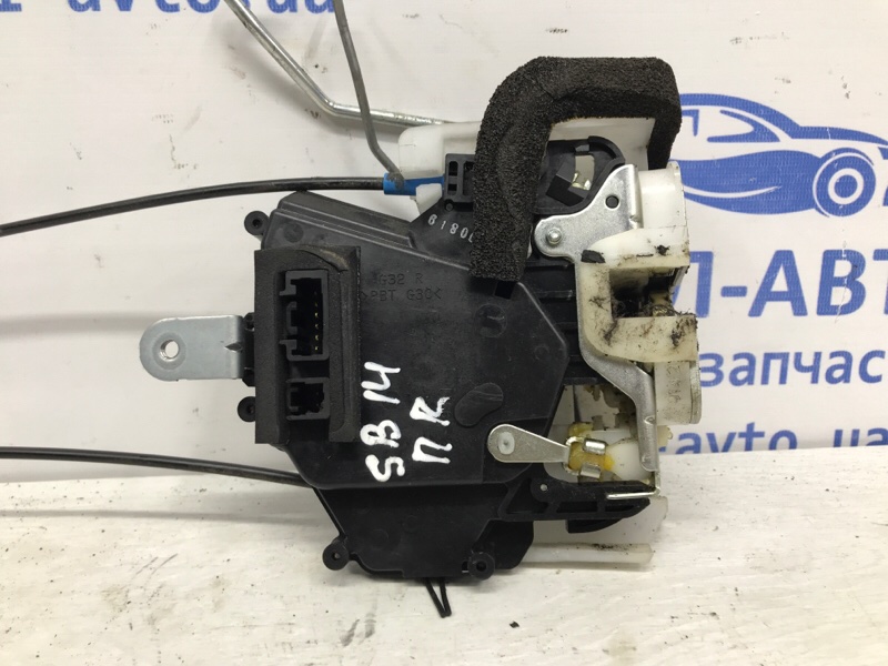 Замок двери передний правый Subaru Outback BR 2.5 бензин Ej253