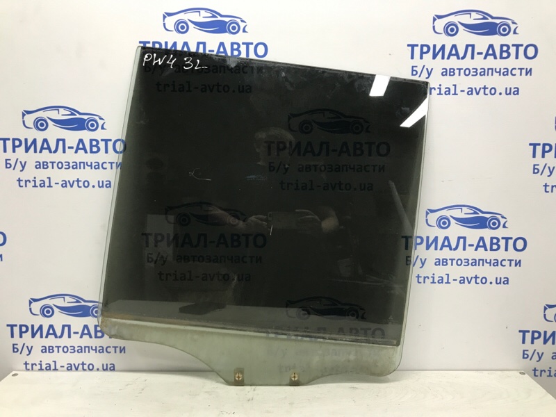 Стекло двери заднее левое Mitsubishi Pajero Wagon 2006-2022 4 3.2 Дизель 4M41 MR436981 Б/У