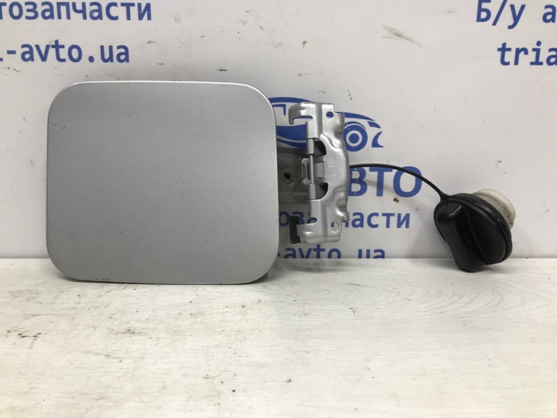 Лючок бака Infiniti Q50 2013- V37 2.2 diesel OM651 788304GA2A Б/У