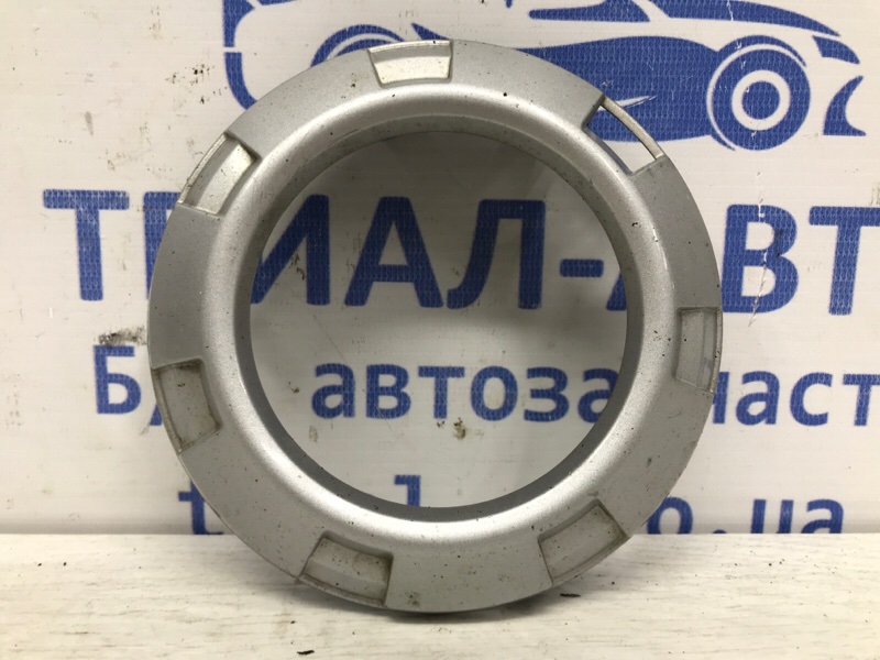 Решетка противотуманки левая Mitsubishi Pajero Wagon 2006-2022 4 3.2 Дизель 4M41 6400A583HA Б/У