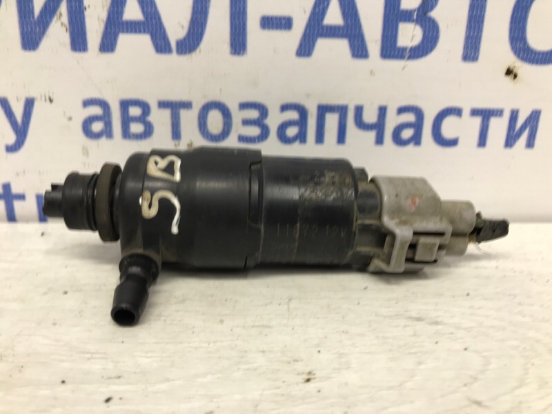 Насос омывателя фар Subaru Outback 2009-2014 BR 2.5 бензин Ej253 86611AJ100 Б/У