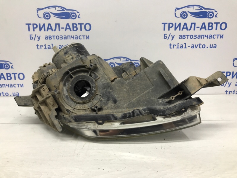 Фара левая Ксенон Pajero Wagon 2006-2022 4 3.2 Дизель 4M41