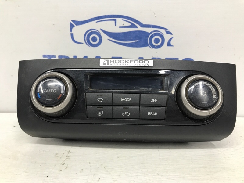 Блок управления климат-контролем Mitsubishi Pajero Wagon 2006-2022 4 3.2 Дизель 4M41 7820A133XA Б/У