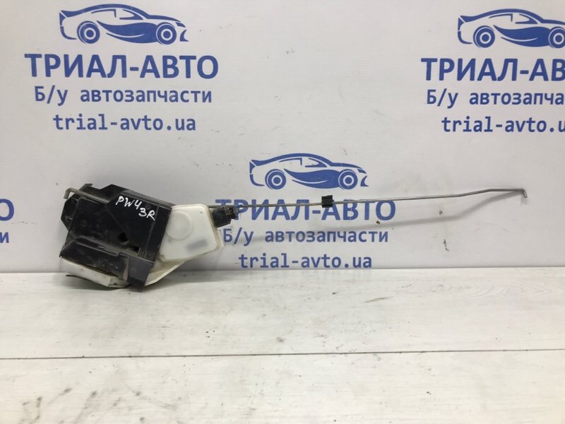 Замок двери задний правый Mitsubishi Pajero Wagon 2006-2022 4 3.2 Дизель 4M41 5745A128 Б/У