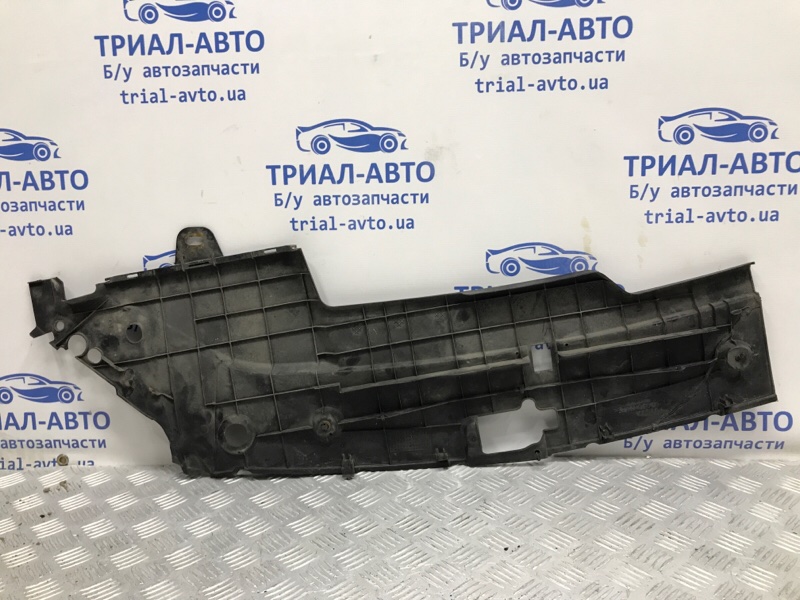 Накладка передней панели Avensis 2003-2009 T25 1.8 бензин 1ZZFE