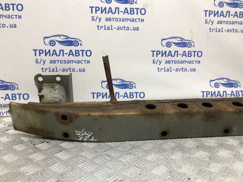 Усилитель бампера передний Avensis 2002-2010 T25 1.8 бензин 1ZZFE