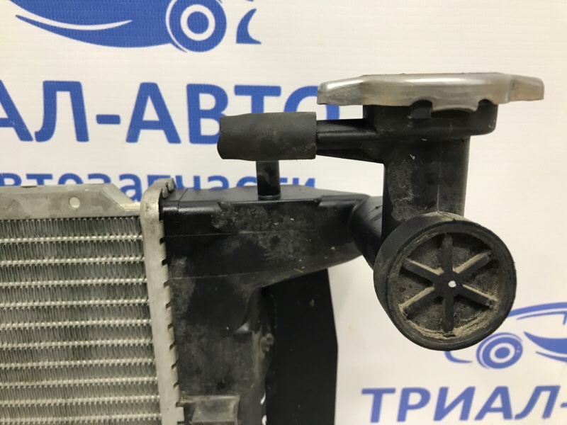 Радиатор основной Avensis 2003-2009 T25 1.8 бензин 1ZZFE
