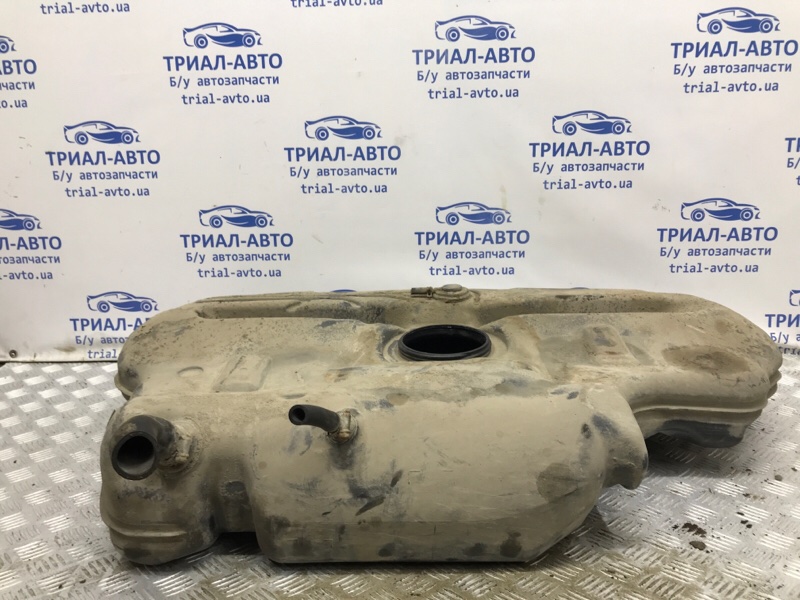 Бак топливный пластик Avensis 2003-2009 T25 1.8 бензин 1ZZFE