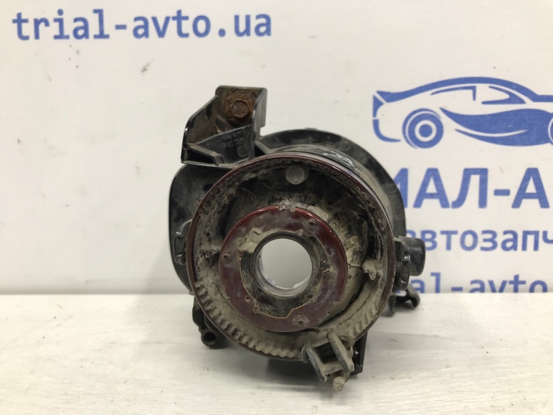 Фара противотуманная левая Avensis 2003-2009 T25 1.8 бензин 1ZZFE