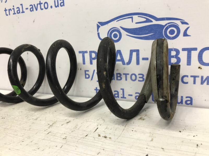Пружина задняя Infiniti Q50 V37 2.2 diesel OM651