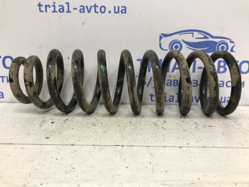 Пружина передняя SsangYong Rexton 2006-2012 Y250 2.7 D27DT 4432409450 Б/У