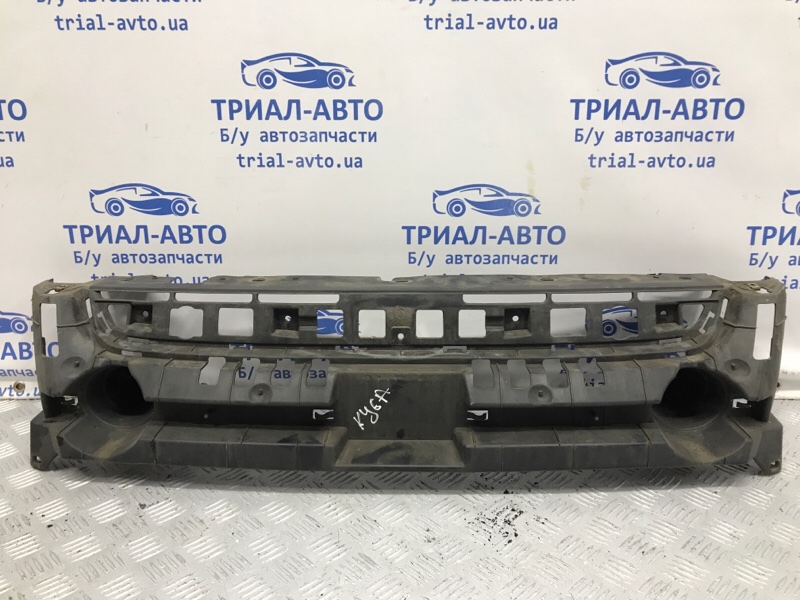 Решетка бампера центральная Ford Kuga 2013-2019 CBS 2.0 diesel 1870314 Б/У
