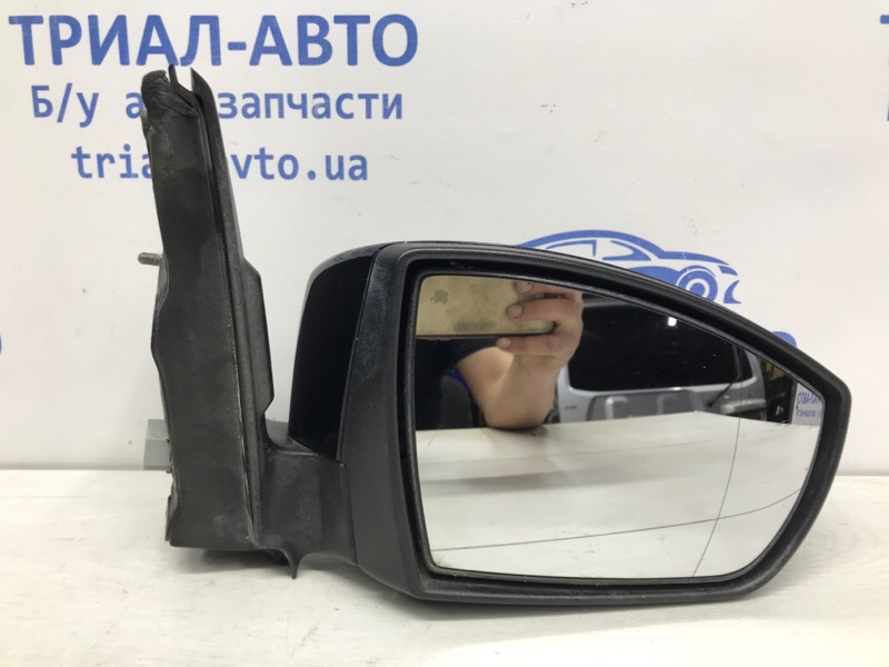 Зеркало правое Ford Kuga 2013-2019 CBS 2.0 diesel DV4417682JC Б/У