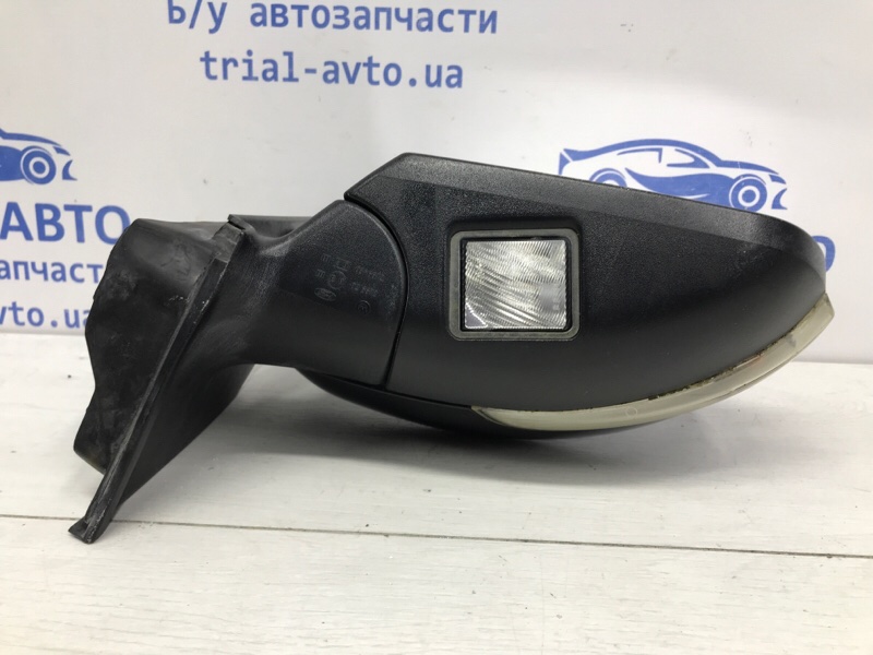 Зеркало правое Kuga 2013-2019 CBS 2.0 diesel