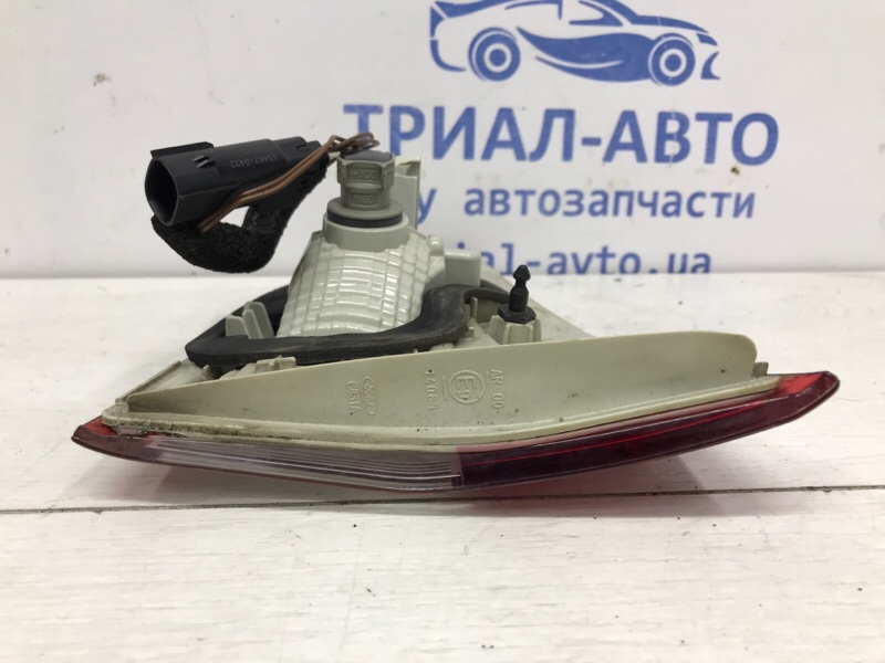 Фонарь задний внутренний левый Kuga 2013-2019 CBS 2.0 diesel