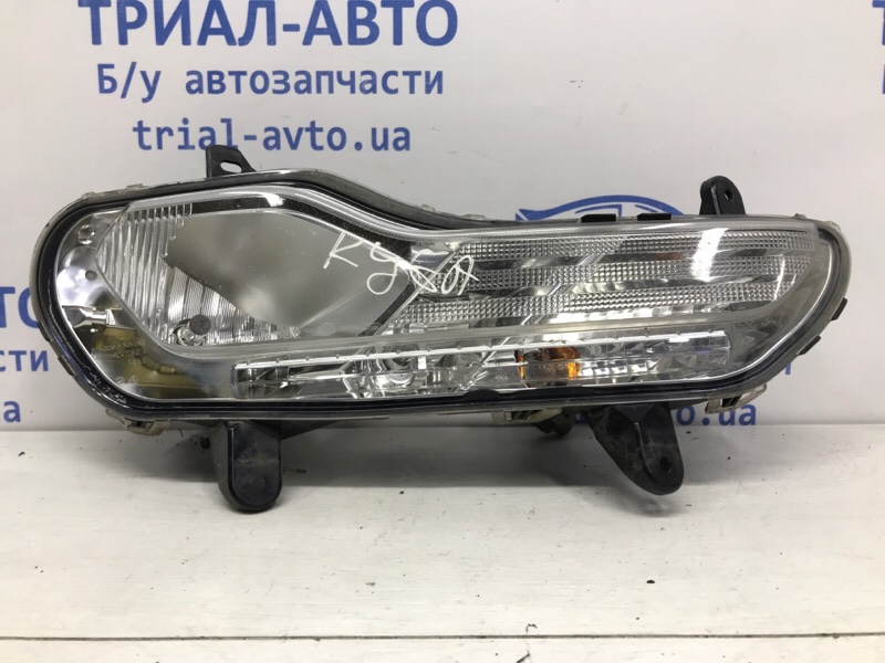 Фара противотуманная правая Ford Kuga 2013-2019 CBS 2.0 diesel CV4413B220BG Б/У