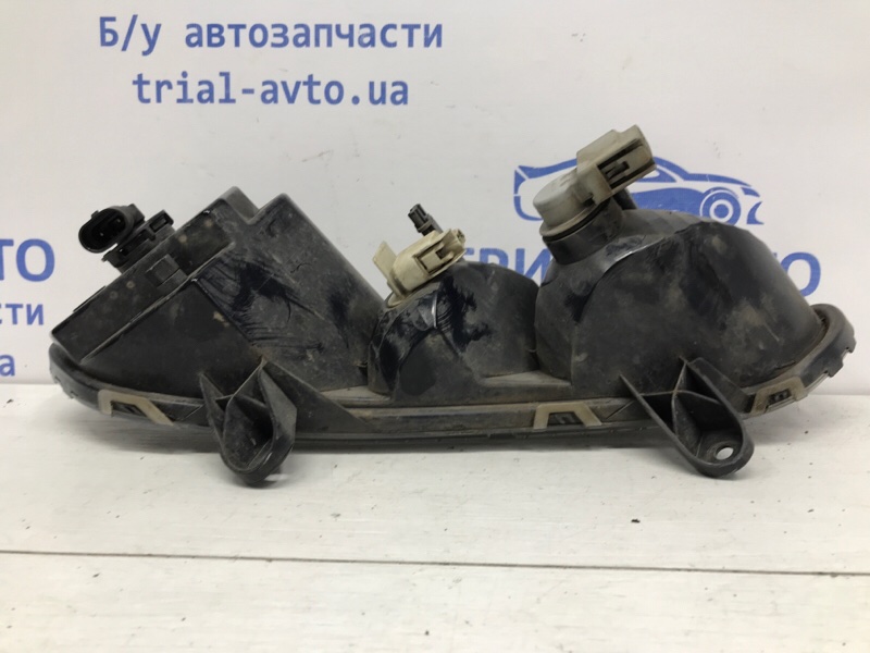 Фара противотуманная левая Kuga 2013-2019 CBS 2.0 diesel