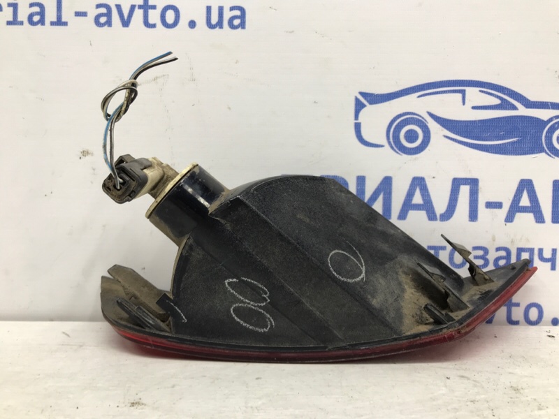 Катафот правый Ford Kuga CBS 2.0 diesel