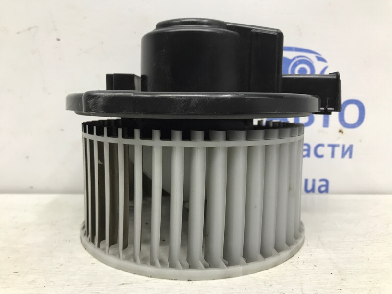 Моторчик печки Subaru Forester 2012-2018 SJ 2.0 diesel EE20Z 72223YC000 Б/У