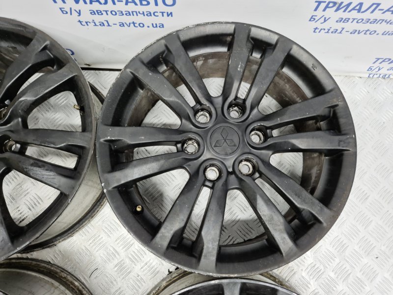 Диски титан комплект R18 Mitsubishi Pajero Wagon 3 3.2 Дизель 4M41