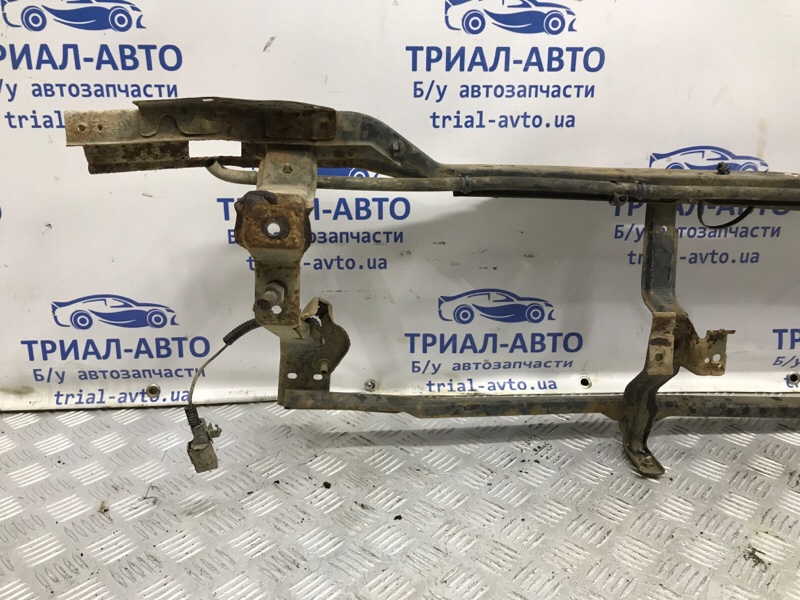 Усилитель бампера передний Pajero Sport 1996-2008 K9 2.5 Diesel 4D56