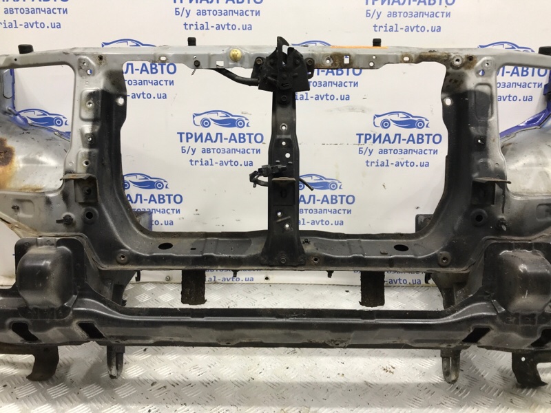 Панель передняя Pajero Wagon 1999-2006 3 3.2 Дизель 4M41