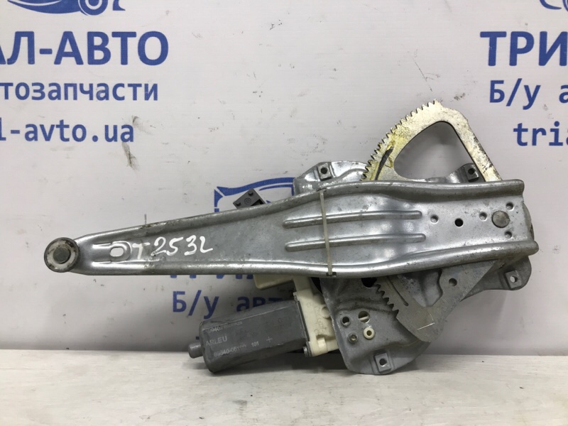 Стеклоподъемник задний левый Avensis 2003-2009 T25 1.8 бензин 1ZZFE