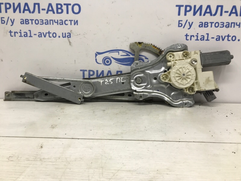 Стеклоподъемник передний левый Toyota Avensis 2003-2009 T25 1.8 бензин 1ZZFE 6982005050 Б/У