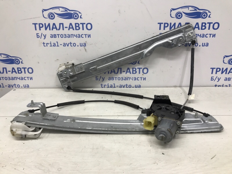 Стеклоподъемник передний левый Ford Kuga 2013-2019 CBS 2.0 diesel 1944391 Б/У