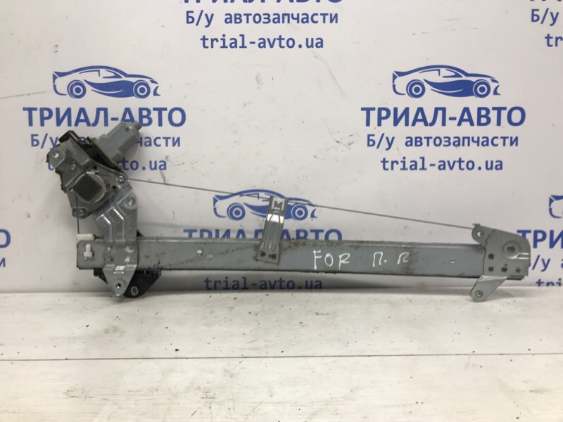Стеклоподъемник передний правый Subaru Forester 2012-2018 SJ 2.0 diesel EE20Z 61041SG001 Б/У