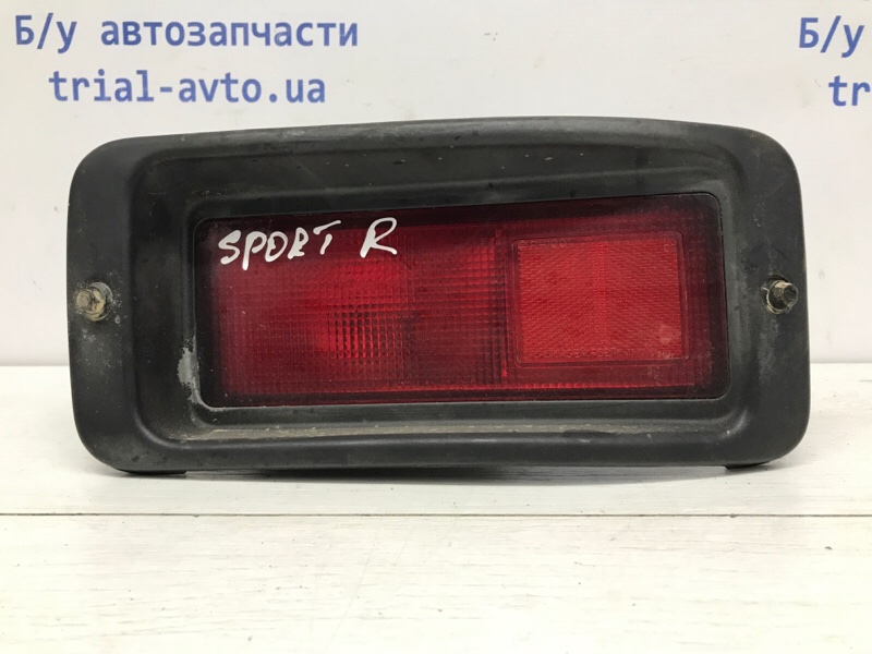 Катафот правый Mitsubishi Pajero Sport 1996-2008 K9 2.5 Diesel 4D56 MR465017 Б/У