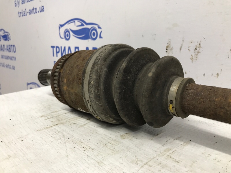 Привод задний правый Infiniti Q50 V37 2.2 diesel OM651