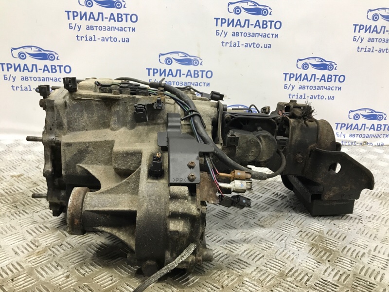Раздаточная коробка Mitsubishi Pajero Wagon 1999-2006 3 3.2 Дизель 4M41 MR518872 Б/У