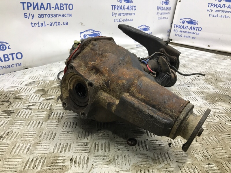 Редуктор передний Mitsubishi Pajero Sport K9 2.5 Diesel 4D56