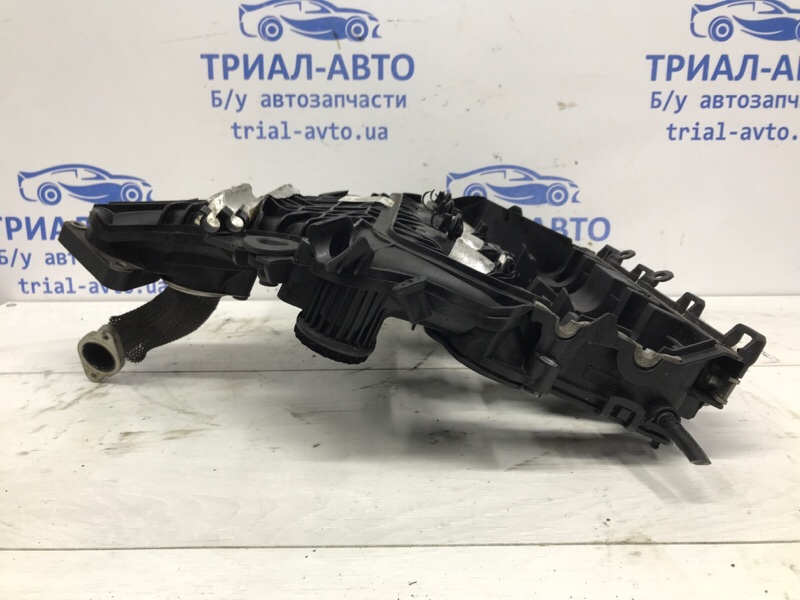 Коллектор впускной пластик Ford Kuga CBS 2.0 diesel