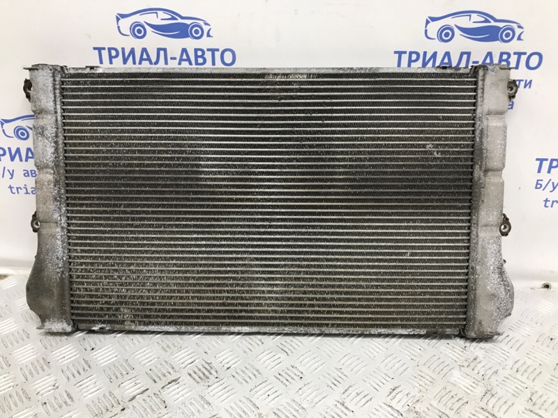 Радиатор интеркуллера RAV 4 2012-2018 A40 2.2 diesel 2ADFTV