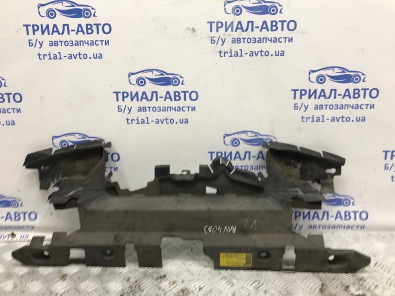 Накладка передней панели Toyota RAV 4 2012-2018 A40 2.2 diesel 2ADFTV 1668136010 Б/У