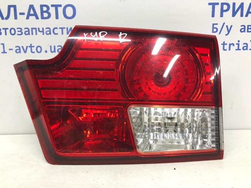 Фонарь задний внутренний правый SsangYong Kyron 2005-2016 DJ 2.7 D27DT 8360409150 Б/У
