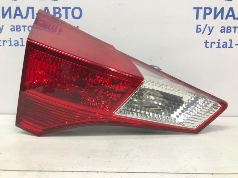 Фонарь задний внутренний левый Toyota RAV 4 2012-2018 A40 2.2 diesel 2ADFTV 8159342010 Б/У
