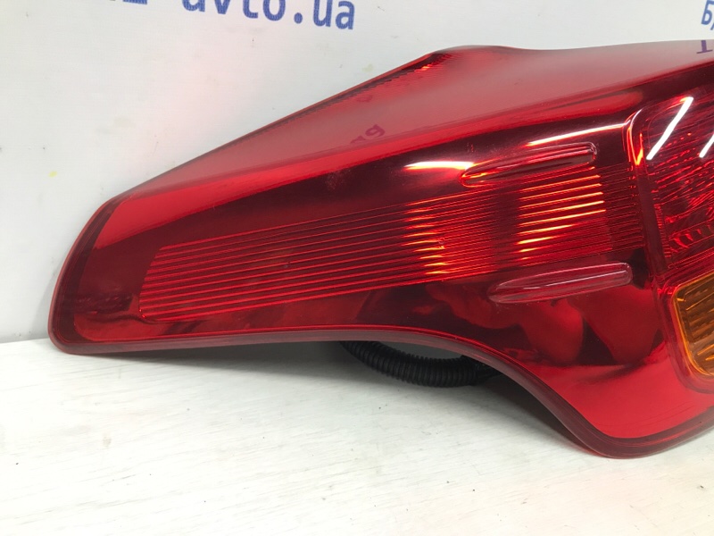 Фонарь задний внешний левый Toyota RAV 4 A40 2.2 diesel 2ADFTV