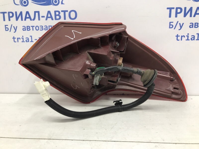 Фонарь задний внешний левый RAV 4 2012-2018 A40 2.2 diesel 2ADFTV