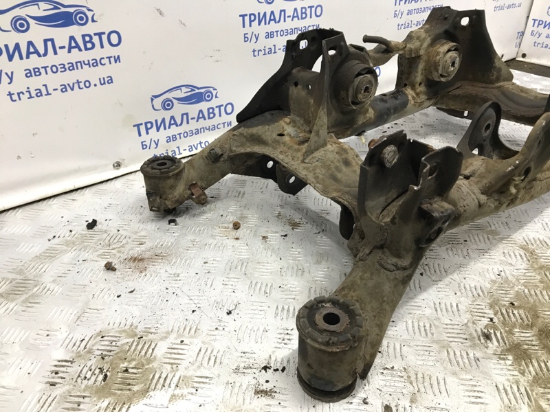 Балка задней подвески Suzuki Grand Vitara JT 2.4 бензин J24B