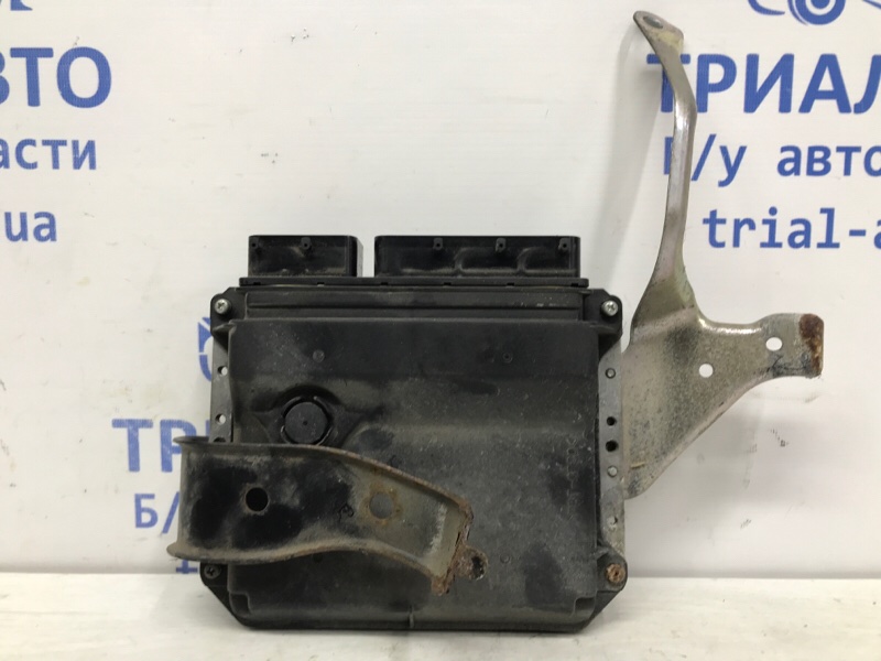 Блок управления двигателем Toyota RAV 4 2012-2018 A40 2.2 diesel 2ADFTV 8966142j60 Б/У
