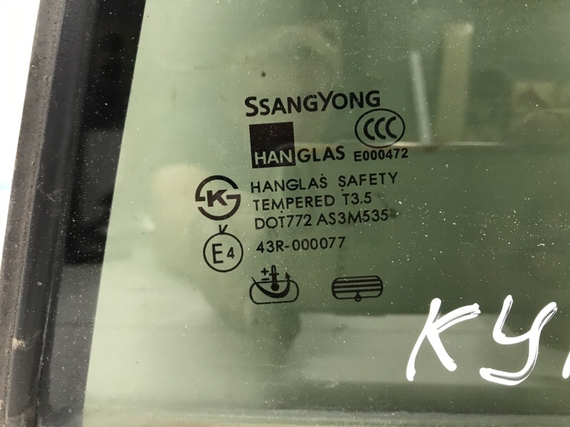 Стекло двери задней правой (форточка) SsangYong Kyron DJ 2.7 D27DT