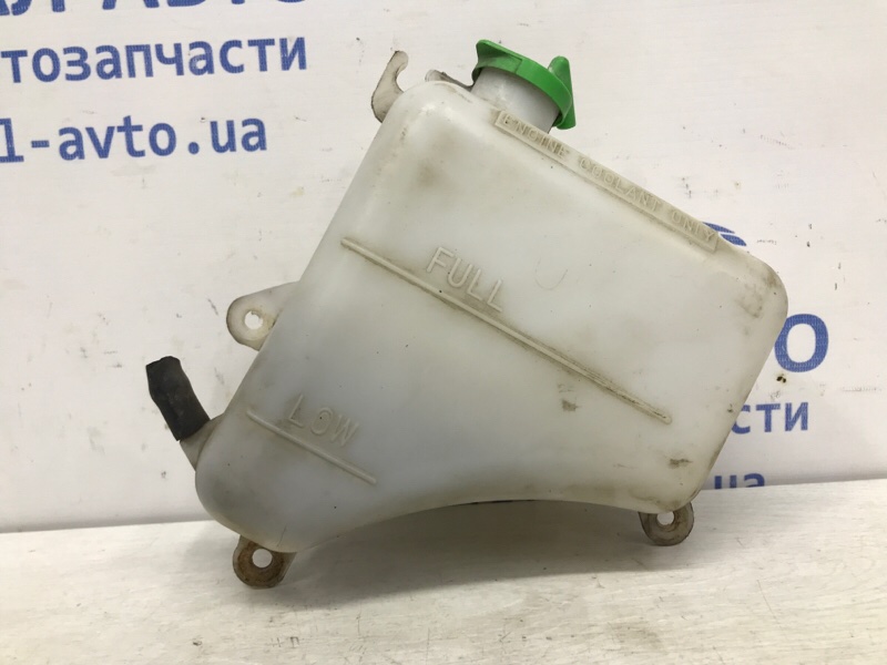 Бачок радиатора (расширительный) Suzuki Grand Vitara 2005-2016 JT 2.4 бензин J24B 17931-65J00 Б/У